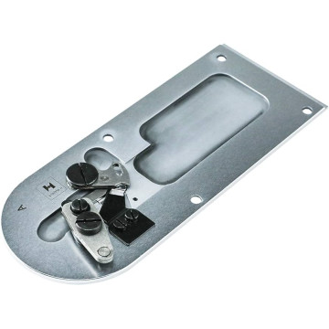 400-30934 NEEDLE PLATE BODY...